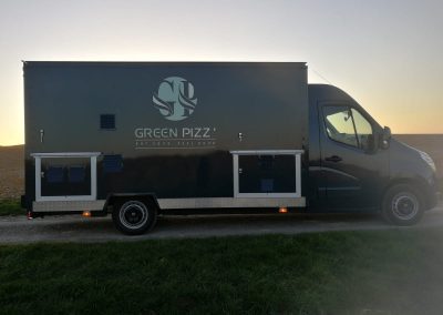 Amenagement-vehicule-pizzas-mobile-Qualimag