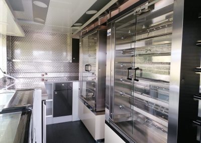 Amenagement-vehicule-rotisserie-mobile-Qualimag