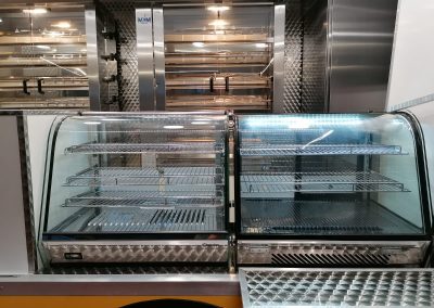 Amenagement-vehicule-rotisserie-mobile-Qualimag