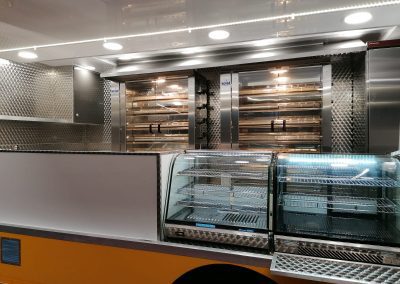 Amenagement-vehicule-rotisserie-mobile-Qualimag
