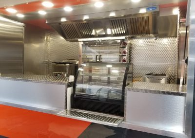 Amenagement-vehicule-rotisserie-mobile-Qualimag