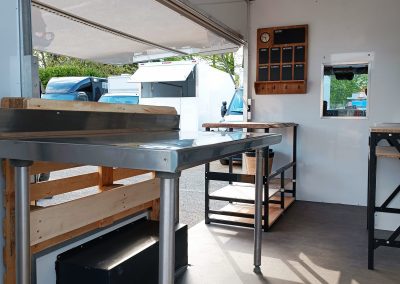 Amenagement-vehicule-fleuriste-mobile-Qualimag