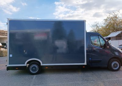 Amenagement-vehicule-fleuriste-mobile-Qualimag