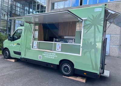 Amenagement-vehicule-burger-mobile-Qualimag
