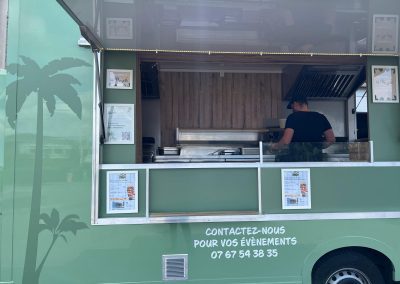 Amenagement-vehicule-burger-mobile-Qualimag