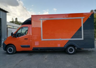 Amenagement-vehicule-rotisserie-mobile-Qualimag