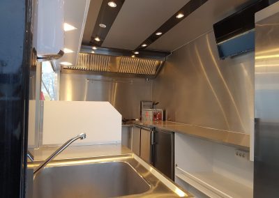 Amenagement-vehicule-pealla-mobile-Qualimag